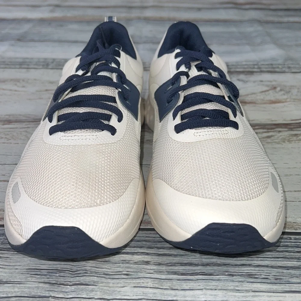 Nike Men's Renew Retaliation 3 Summit White/ MTLC Armory NVY-Obsidian Size-10